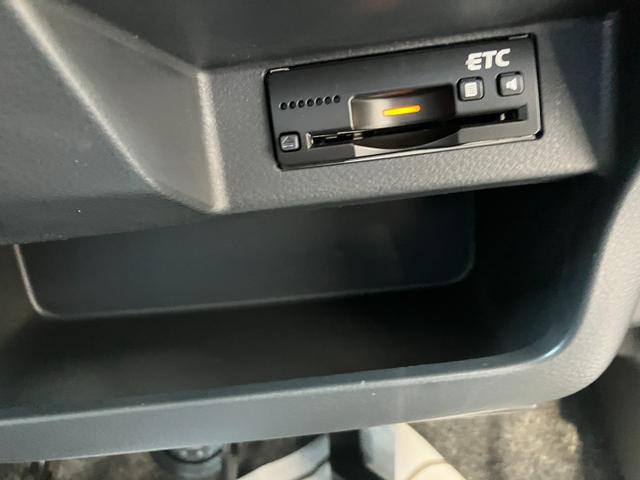 ワゴンRFXリミテッド衝突安全ボディ プッシュスタートボタン スマートキー オートエアコン CDチューナー 運転席シートヒーター 前席ベンチシート 後席シートスライド ETC車載器 14インチアルミホイール(和歌山県)の中古車