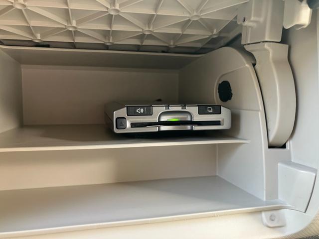 ミラココアココアプラスＸ衝突安全ボディ　スマートキー　オートエアコン　７インチナビ　バックカメラ　前席ベンチシート　アイドリングストップ　ＥＴＣ車載器　ハロゲンヘッドランプ（和歌山県）の中古車