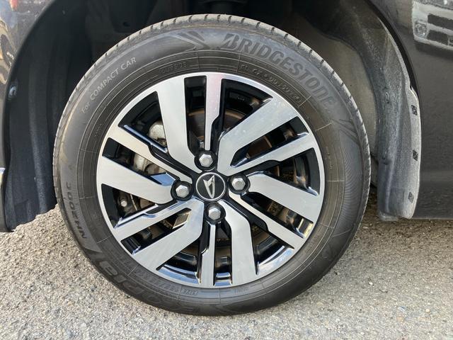 トールカスタムG衝突安全ボディ 衝突被害軽減ブレーキ LEDヘッドランプ 両側パワースライドドア 7インチナビ バックカメラ アダプティブクルーズコントロール アダプティブドライビングビーム14インチアルミホイール(和歌山県)の中古車