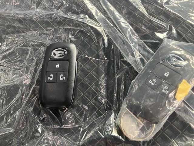 タントカスタムＸセレクション衝突安全ボディ　衝突被害軽減ブレーキ　ＬＥＤヘッドランプ　両側パワースライドドア　シートヒーター　７インチナビ　バックカメラ　ＥＴＣ車載器　プッシュスタートボタン　オートエアコン１４インチアルミ（和歌山県）の中古車