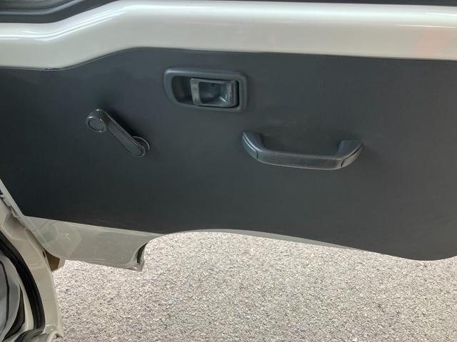 ハイゼットトラック農用スペシャル衝突安全ボディ　ＡＭＦＭラジオ　エアコン　パワーステアリング　４ＷＤ５速ミッション　荷室ランプ　ハロゲンヘッドランプ（和歌山県）の中古車