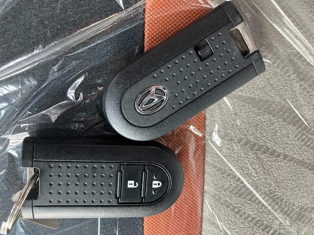 ブーンシルク Gパッケージ SAIII衝突安全ボディ 衝突被害軽減ブレーキ LEDヘッドランプ オートエアコン ETC車載器 ドライブレコーダー クリアランスソナー スマートキー プッシュスタートボタン14インチアルミホイール(和歌山県)の中古車