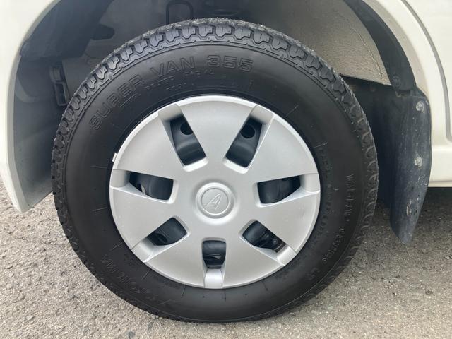 ハイゼットバンデッキバン衝突安全ボディ　キーレスエントリー　マニュアルエアコン　４速オートマチック　社外ナビ　社外ドラレコ　社外ＥＴＣ車載器１２インチラジアルタイヤ（和歌山県）の中古車