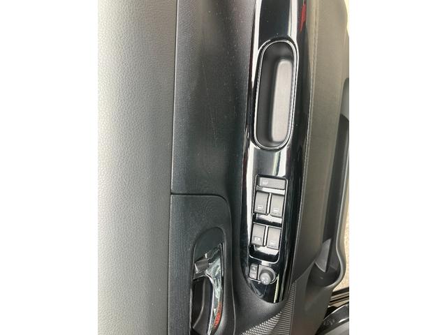 ムーヴキャンバスＧブラックアクセントＶＳ　ＳＡIII軽自動車　ＬＥＤヘッドランプ　プッシュスタートボタン　両側パワースライドドア　スマートキー　７インチナビ　パノラマ対応カメラ　オートエアコン　オートライト　１４インチフルホイールキャップ（和歌山県）の中古車