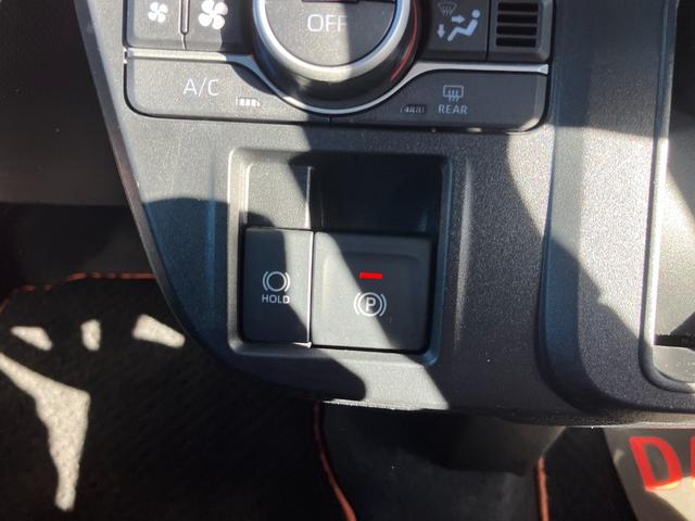 タントファンクロスターボ軽自動車　ワンオーナー　ＬＥＤヘッドランプ　プッシュスタートボタン　スマートキー　両側パワースライドドア　クリアランスソナー　オートライト　オートエアコン　７インチナビ　ＥＴＣ車載器　シートヒーター（和歌山県）の中古車