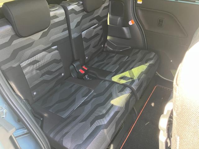 タントファンクロスターボ軽自動車　ワンオーナー　ＬＥＤヘッドランプ　プッシュスタートボタン　スマートキー　両側パワースライドドア　クリアランスソナー　オートライト　オートエアコン　７インチナビ　ＥＴＣ車載器　シートヒーター（和歌山県）の中古車