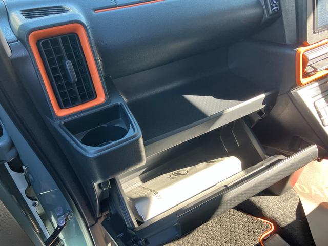 タントファンクロスターボ軽自動車　ワンオーナー　ＬＥＤヘッドランプ　プッシュスタートボタン　スマートキー　両側パワースライドドア　クリアランスソナー　オートライト　オートエアコン　７インチナビ　ＥＴＣ車載器　シートヒーター（和歌山県）の中古車