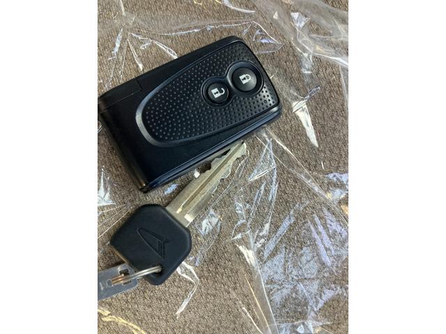 ムーヴＸ軽自動車　衝突安全ボディ　プッシュスタートボタン　スマートキー　オートエアコン　ＣＤチューナー　ベンチシート　後席シートスライド　１４インチアルミ　ハロゲンヘッドランプ（和歌山県）の中古車