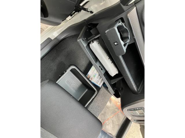 ムーヴカスタム　Ｘ　ＳＡ軽自動車　衝突安全ボディ衝突被害軽減ブレーキ　プッシュスタートボタン　ＬＥＤヘッドランプ　オートエアコン　ベンチシート７インチナビ　バックカメラ　１４インチアルミホイール　後席シートスライド（和歌山県）の中古車