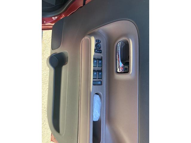 ムーヴキャンバスセオリーＧ軽自動車　衝突安全ボディ衝突被害軽減ブレーキ　ＬＥＤヘッドランプ　プッシュスタートボタン　オートエアコン　両側パワースライドドア　１４インチフルホイールキャップ　ナビ　バックカメラ　電動パーキング（和歌山県）の中古車