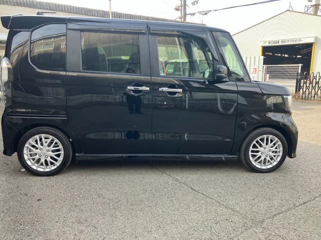 Ｎ−ＢＯＸカスタムＬターボ軽自動車　衝突安全ボディ衝突被害軽減ブレーキ　プッシュスタートボタン　両側パワースライドドア　オートエアコン　ナビ　バックカメラ　アダプティブクルーズコントロール　１５インチアルミ（和歌山県）の中古車