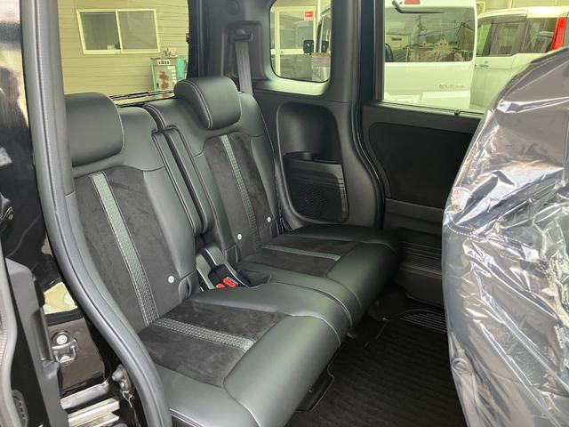 Ｎ−ＢＯＸカスタムＬターボ軽自動車　衝突安全ボディ衝突被害軽減ブレーキ　プッシュスタートボタン　両側パワースライドドア　オートエアコン　ナビ　バックカメラ　アダプティブクルーズコントロール　１５インチアルミ（和歌山県）の中古車