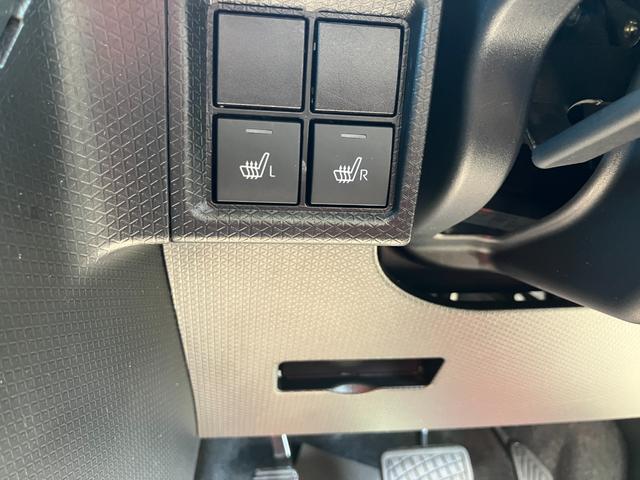 タントＸ軽自動車　衝突安全ボディ衝突被害軽減ブレーキ　ＬＥＤヘッドランプ　両側パワースライドドア　プッシュスタートボタン　スマートキー　シートヒーター　オートライト　オートエアコン（和歌山県）の中古車