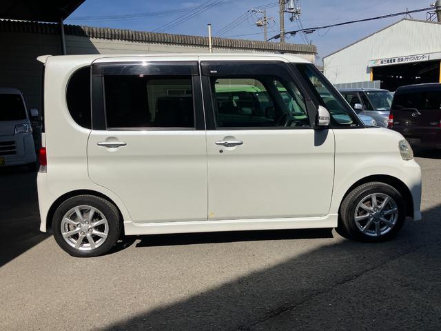 タントG軽自動車 衝突安全ボディ トップシェイドガラス スマートキー 左側パワースライドドア 社外ナビ 社外ETC車載器ミラクルオープンドア 14インチアルミホイール(和歌山県)の中古車