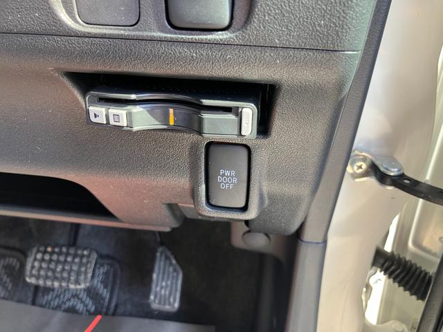 タントG軽自動車 衝突安全ボディ トップシェイドガラス スマートキー 左側パワースライドドア 社外ナビ 社外ETC車載器ミラクルオープンドア 14インチアルミホイール(和歌山県)の中古車