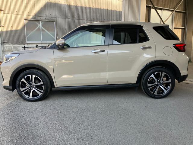 ロッキープレミアムＧ登録車　衝突安全ボディ　衝突被害軽減ブレーキ　プッシュスタートボタン　電動パーキング　クリアランスソナー　ナビ　ＥＴＣ車載器　シートヒーター１７インチアルミ（和歌山県）の中古車