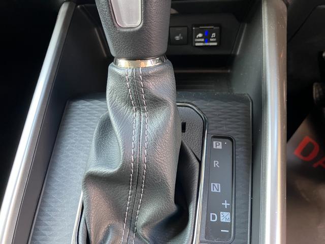 ロッキープレミアムＧ登録車　衝突安全ボディ　衝突被害軽減ブレーキ　プッシュスタートボタン　電動パーキング　クリアランスソナー　ナビ　ＥＴＣ車載器　シートヒーター１７インチアルミ（和歌山県）の中古車