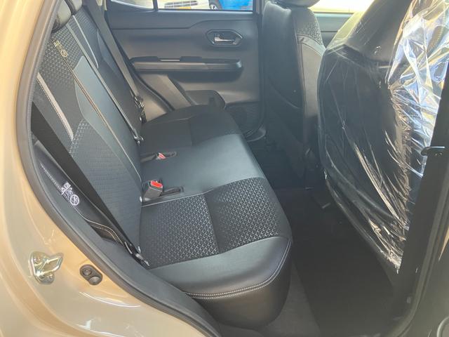 ロッキープレミアムＧ登録車　衝突安全ボディ　衝突被害軽減ブレーキ　プッシュスタートボタン　電動パーキング　クリアランスソナー　ナビ　ＥＴＣ車載器　シートヒーター１７インチアルミ（和歌山県）の中古車