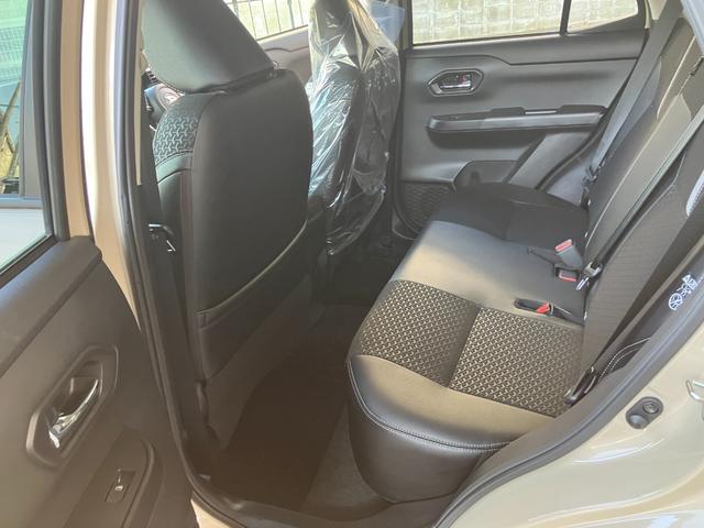 ロッキープレミアムＧ登録車　衝突安全ボディ　衝突被害軽減ブレーキ　プッシュスタートボタン　電動パーキング　クリアランスソナー　ナビ　ＥＴＣ車載器　シートヒーター１７インチアルミ（和歌山県）の中古車