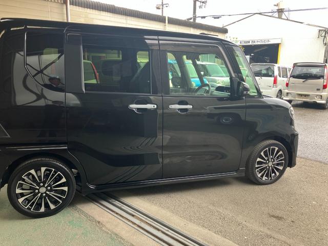 タントカスタムＲＳ軽自動車　ターボ　ワンオーナー　衝突安全ボディ　衝突被害軽減ブレーキ　純正９インチナビ　パノラマモニター　ＥＴＣ車載器　ドライブレコーダー　両側パワースライドドア　１５インチアルミホイール（和歌山県）の中古車