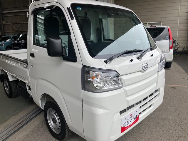 ハイゼットトラックスタンダードＳＡIIIｔ軽自動車　衝突安全ボディ　衝突被害軽減ブレーキ　ＡＭ／ＦＭラジオ　クリアランスソナー　５速ＭＴ　２ＷＤ　荷台マット　テールゲートチェーン　ゲートプロテクター　ＬＥＤヘッドランプ（和歌山県）の中古車
