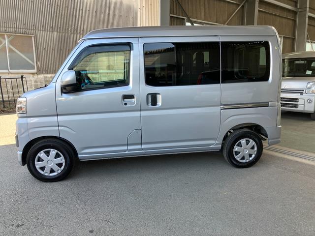 ハイゼットカーゴクルーズターボ軽自動車　ターボ　衝突被害軽減ブレーキ　プッシュスタートボタン　両側パワースライドドア　デジタルインナーミラー　バックモニター　ＣＤチューナー　ＬＥＤヘッドランプ　ＬＥＤフォグランプ（和歌山県）の中古車