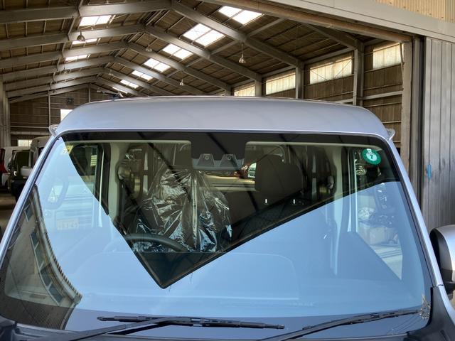 ハイゼットカーゴクルーズターボ軽自動車　ターボ　衝突被害軽減ブレーキ　プッシュスタートボタン　両側パワースライドドア　デジタルインナーミラー　バックモニター　ＣＤチューナー　ＬＥＤヘッドランプ　ＬＥＤフォグランプ（和歌山県）の中古車