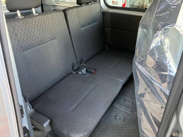 ハイゼットカーゴクルーズターボ軽自動車　ターボ　衝突被害軽減ブレーキ　プッシュスタートボタン　両側パワースライドドア　デジタルインナーミラー　バックモニター　ＣＤチューナー　ＬＥＤヘッドランプ　ＬＥＤフォグランプ（和歌山県）の中古車