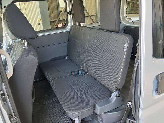 ハイゼットカーゴクルーズターボ軽自動車　ターボ　衝突被害軽減ブレーキ　プッシュスタートボタン　両側パワースライドドア　デジタルインナーミラー　バックモニター　ＣＤチューナー　ＬＥＤヘッドランプ　ＬＥＤフォグランプ（和歌山県）の中古車