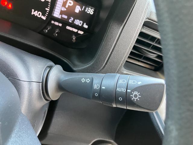 ハイゼットカーゴクルーズターボ軽自動車　ターボ　衝突被害軽減ブレーキ　プッシュスタートボタン　両側パワースライドドア　デジタルインナーミラー　バックモニター　ＣＤチューナー　ＬＥＤヘッドランプ　ＬＥＤフォグランプ（和歌山県）の中古車