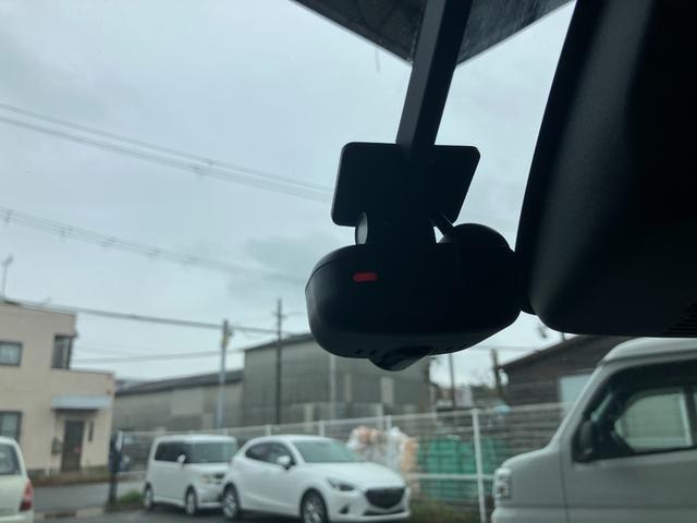 ミライースＧ　ＳＡIII軽自動車　衝突安全ボディ　衝突被害軽減ブレーキ　純正７インチナビ　バックカメラ　ドライブレコーダー　シートヒーター　クリアランスソナー　１４インチアルミホイール（和歌山県）の中古車