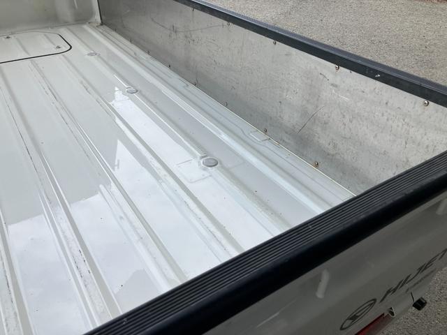 ハイゼットトラックエクストラＳＡIIIｔ軽自動車　ワンオーナー　４速ＡＴ　三方開き　ＣＤチューナー　ハロゲンヘッドランプ　ＬＥＤフォグランプ　パワーウィンドウ　キーレスエントリー　１２インチタイヤ（和歌山県）の中古車