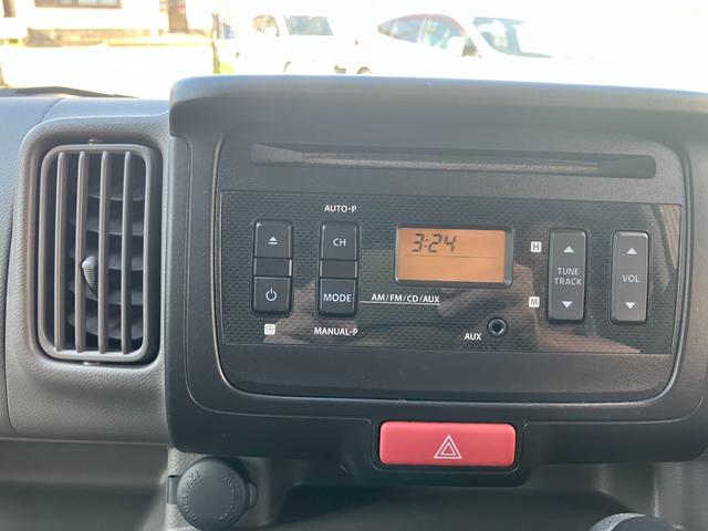 ミニキャブバンブラボー軽自動車 4WD キーレスエントリー 電動格納ミラー パワーウィンドウ オートギヤシフト CDチューナー ETC車載器 ハロゲンヘッドランプ(和歌山県)の中古車