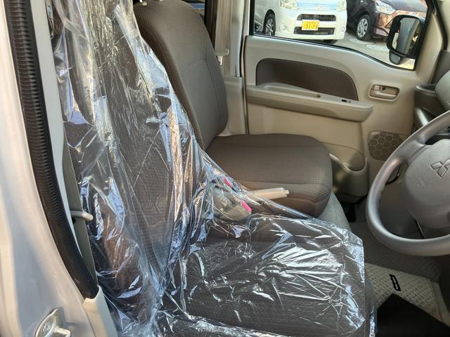 ミニキャブバンブラボー軽自動車 4WD キーレスエントリー 電動格納ミラー パワーウィンドウ オートギヤシフト CDチューナー ETC車載器 ハロゲンヘッドランプ(和歌山県)の中古車