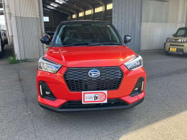 ロッキープレミアムG HEV登録車 ワンオーナー LEDヘッドランプ プッシュスタートボタン ハイブリッド車 オートエアコン ディスプレイオーディオ バックカメラ シートヒーター 電動パーキング クリアランスソナー(和歌山県)の中古車