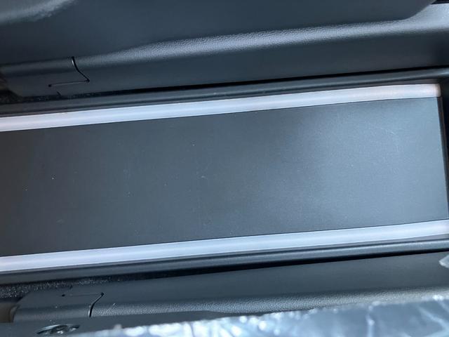 トールカスタムG登録車 衝突安全ボディ衝突被害軽減ブレーキ プッシュスタートボタン 両側パワースライドドア スマートキー クリアランスソナー 9インチナビ パノラマ対応カメラ ドラレコ シートヒーター(和歌山県)の中古車
