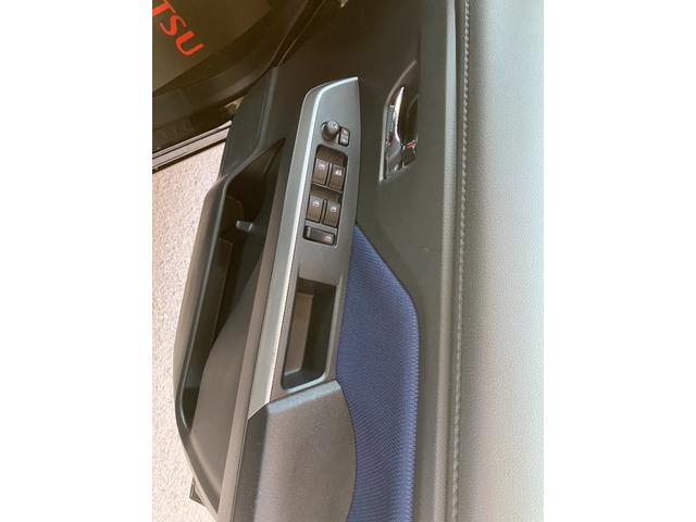 タンクカスタムG−Tターボ スマートアシストII プッシュスタートボタン 両側パワースライドドア 純正7インチナビ バックモニター ETC車載器 ドライブレコーダー(前方) 15インチアルミホイール(和歌山県)の中古車
