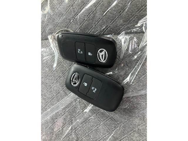 タントＸ軽自動車　衝突安全ボディ　衝突被害軽減ブレーキ　プッシュスタートボタン　オートエアコン　左側パワースライドドア　７インチナビ　ＥＴＣ車載器　ドライブレコーダー　シートヒーター　電動パーキング（和歌山県）の中古車