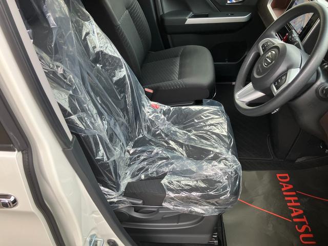 トールＧ　リミテッドII　ＳＡIII登録車　衝突安全ボディ　衝突被害軽減ブレーキ　プッシュスタートボタン　オートエアコン　純正９インチナビ　パノラマモニター　ドライブレコーダー　シートヒーター　両側パワースライドドア　ＬＥＤヘッドランプ（和歌山県）の中古車