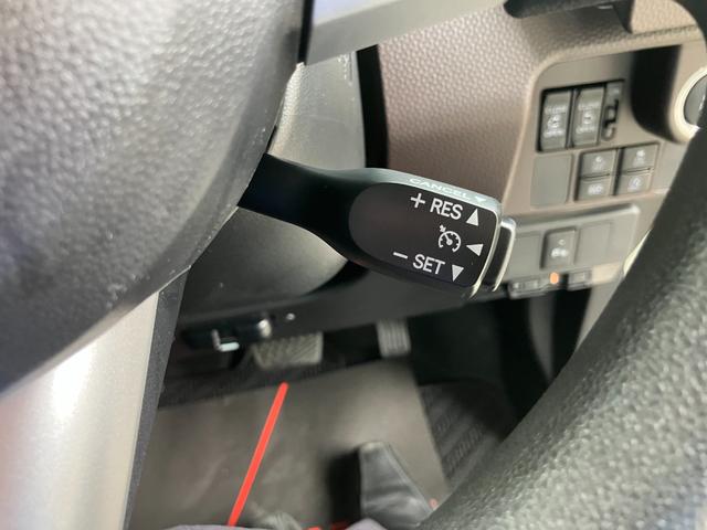 トールＧ　リミテッドII　ＳＡIII登録車　衝突安全ボディ　衝突被害軽減ブレーキ　プッシュスタートボタン　オートエアコン　純正９インチナビ　パノラマモニター　ドライブレコーダー　シートヒーター　両側パワースライドドア　ＬＥＤヘッドランプ（和歌山県）の中古車