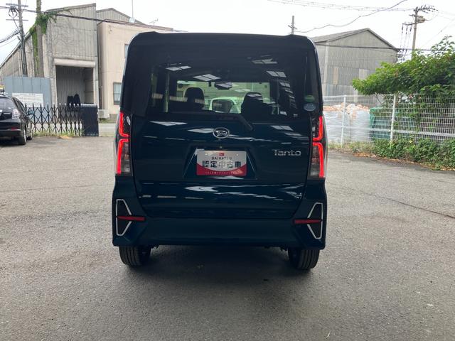 タントカスタムＲＳスタイルセレクション軽自動車　衝突安全ボディ衝突被害軽減ブレーキ　プッシュスタートボタン　スマートキー２個　オートエアコン　シートヒーター　９インチナビ　ＥＴＣ車載器　ドライブレコーダーバックカメラ１５インチアルミ（和歌山県）の中古車