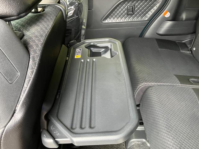 タントカスタムＲＳスタイルセレクション軽自動車　衝突安全ボディ衝突被害軽減ブレーキ　プッシュスタートボタン　スマートキー２個　オートエアコン　シートヒーター　９インチナビ　ＥＴＣ車載器　ドライブレコーダーバックカメラ１５インチアルミ（和歌山県）の中古車