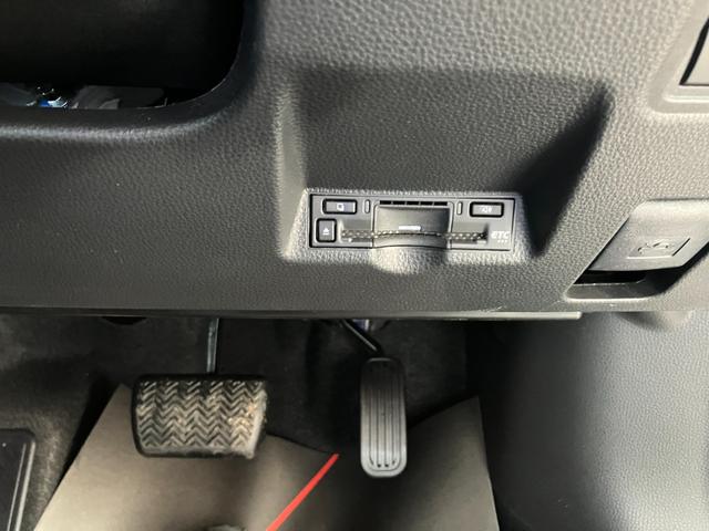 ヤリスクロスハイブリッドZハイブリッド車 純正ナビ パノラマモニター ドライブレコーダー前後 ETC車載器 LEDヘッドランプ ステアリングヒーター シートヒーター アダプティブクルーズコントロール 18インチアルミホイール(和歌山県)の中古車