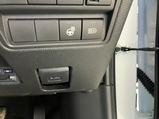 ヤリスクロスハイブリッドZハイブリッド車 純正ナビ パノラマモニター ドライブレコーダー前後 ETC車載器 LEDヘッドランプ ステアリングヒーター シートヒーター アダプティブクルーズコントロール 18インチアルミホイール(和歌山県)の中古車