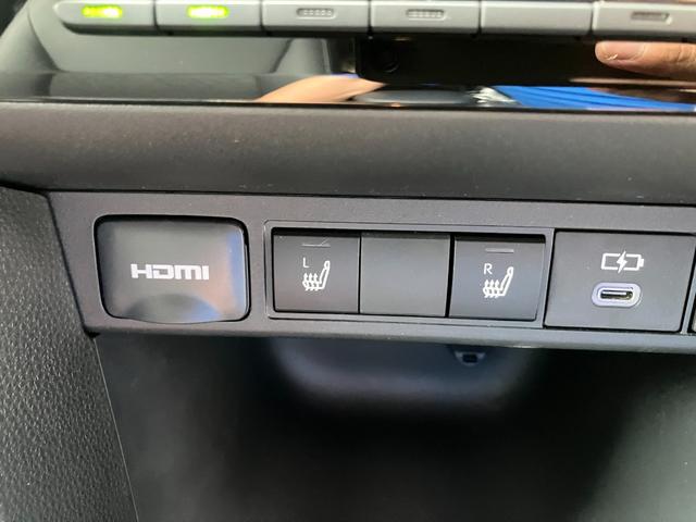 ヤリスクロスハイブリッドZハイブリッド車 純正ナビ パノラマモニター ドライブレコーダー前後 ETC車載器 LEDヘッドランプ ステアリングヒーター シートヒーター アダプティブクルーズコントロール 18インチアルミホイール(和歌山県)の中古車