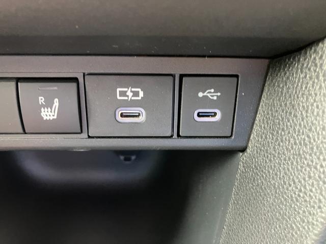 ヤリスクロスハイブリッドZハイブリッド車 純正ナビ パノラマモニター ドライブレコーダー前後 ETC車載器 LEDヘッドランプ ステアリングヒーター シートヒーター アダプティブクルーズコントロール 18インチアルミホイール(和歌山県)の中古車