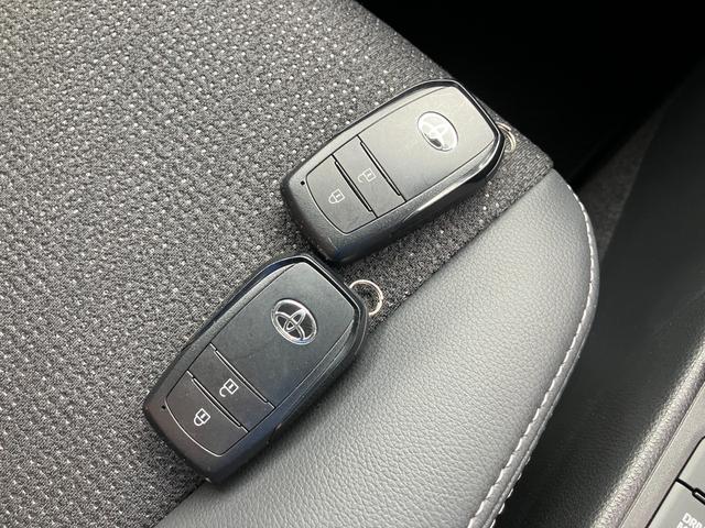 ヤリスクロスハイブリッドZハイブリッド車 純正ナビ パノラマモニター ドライブレコーダー前後 ETC車載器 LEDヘッドランプ ステアリングヒーター シートヒーター アダプティブクルーズコントロール 18インチアルミホイール(和歌山県)の中古車