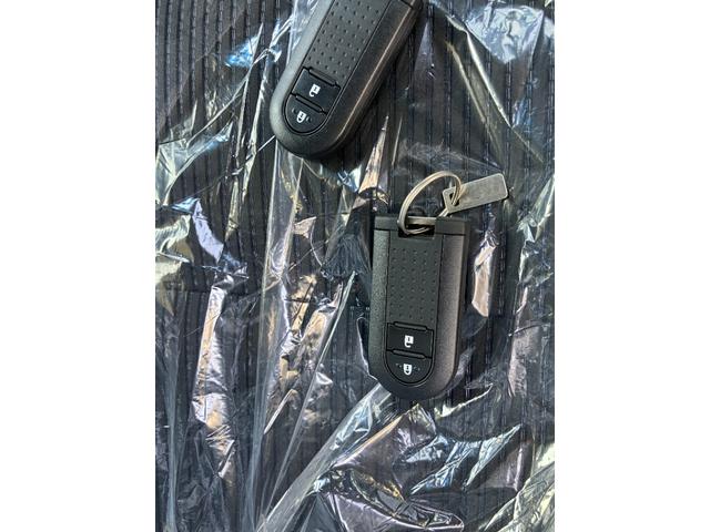 ムーヴフロントシートリフトカスタム　ＸリミテッドＳＡIII軽自動車　福祉車両　衝突安全ボディ　衝突被害軽減ブレーキ　プッシュスタートボタン　助手席シートリフト　７インチ純正ナビ　バックモニター　ＥＴＣ車載器　ドライブレコーダー　１４インチアルミホイール（和歌山県）の中古車