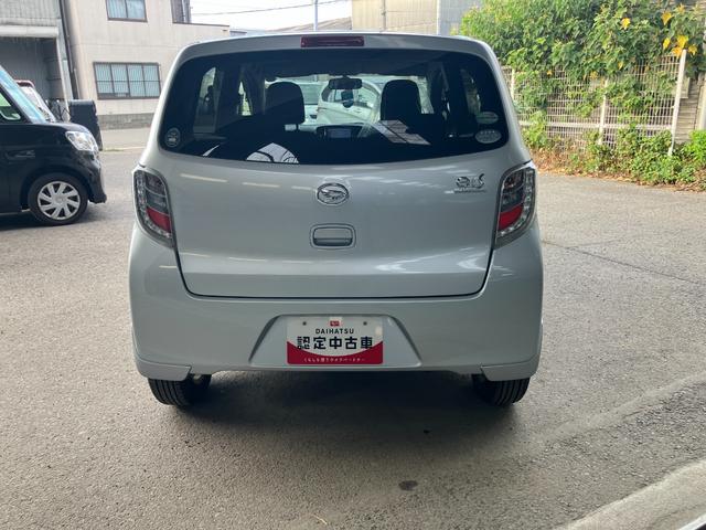 ミライースX リミテッドSA軽自動車 衝突安全ボディ 衝突被害軽減ブレーキ キーレスエントリー マニュアルエアコン 7インチ純正ナビ フォグランプ 14インチアルミホイール ハロゲンヘッドランプ(和歌山県)の中古車