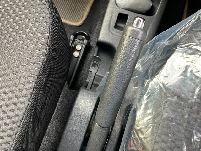 ミライースX リミテッドSA軽自動車 衝突安全ボディ 衝突被害軽減ブレーキ キーレスエントリー マニュアルエアコン 7インチ純正ナビ フォグランプ 14インチアルミホイール ハロゲンヘッドランプ(和歌山県)の中古車